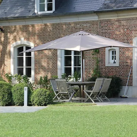 ベッド・アンド・ブレックファスト L'orangerie 4*