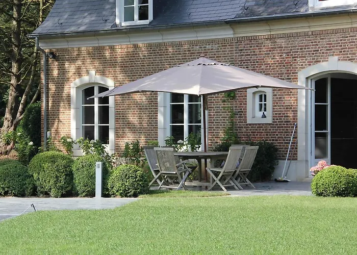 Alojamento de Acomodação e Pequeno-almoço L'orangerie 4*